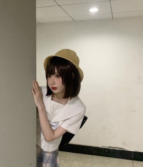 www.久久免费视频_手机免费播放动漫
