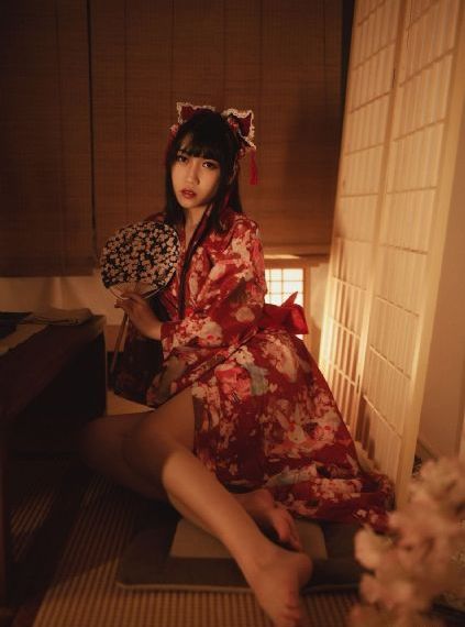 美丽的姑娘免费看全集电视剧_BD韩语在线观看完整版