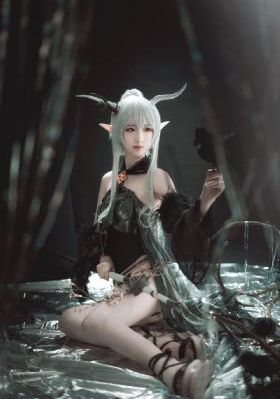 魔女宝鉴_720在线观看